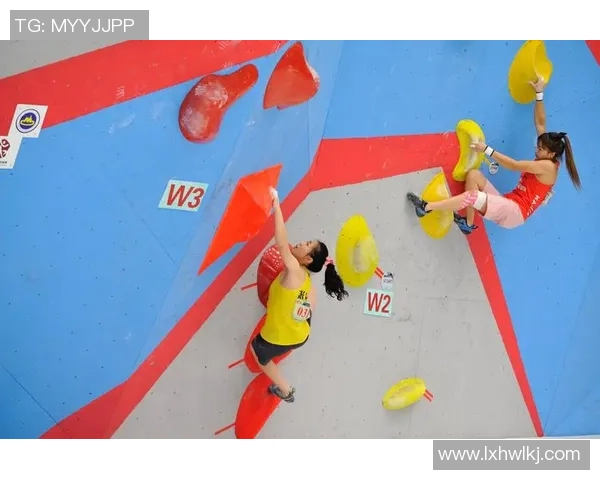 重庆街舞队在攀岩联赛中的团队协作表现分析与点评